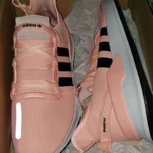 Adidas Running Shoe *NEW*